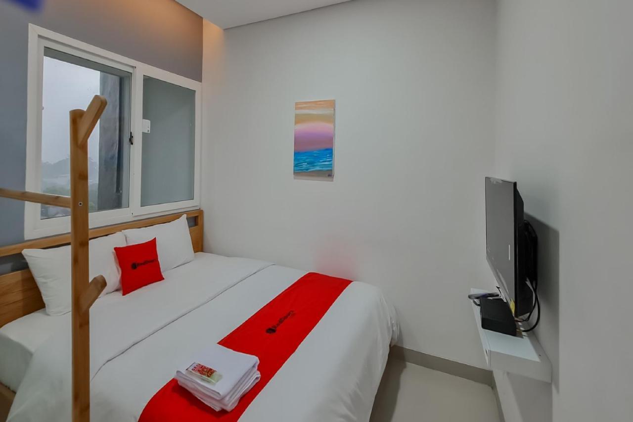 Reddoorz Plus @ Batutulis Bogor Exterior foto